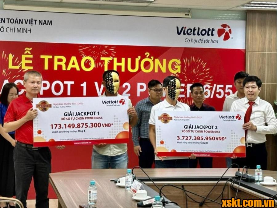 Vietlott: Trao thưởng JACKPOT 1 và JACKPOT 2 cho 2 khách hàng may mắn kỳ QSMT 951